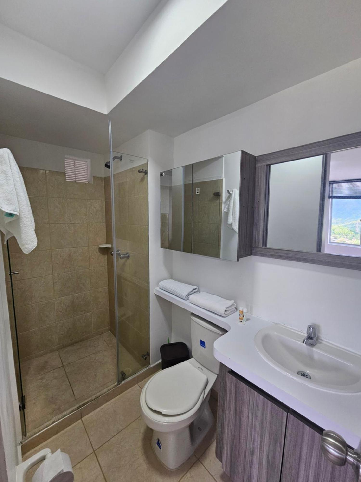Oronegroapartahoteles Hermoso Amoblado Armenia, Quindio Apartment *